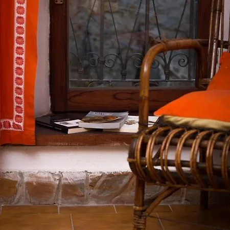 Casa Di Nonna Pina A Vigo Bed & Breakfast