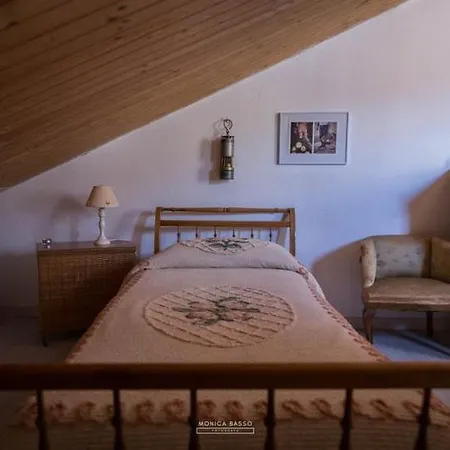 Bed & Breakfast Casa Di Nonna Pina A Vigo *